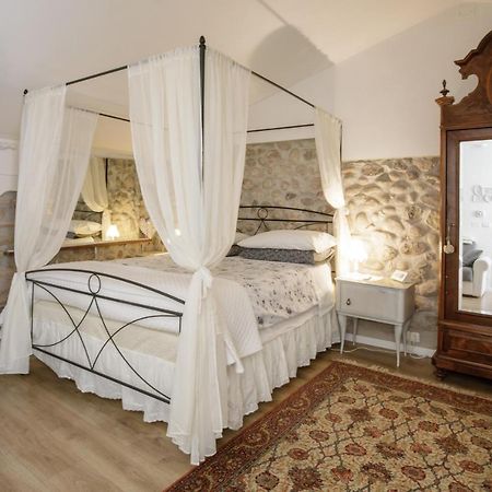 מלון קסטלנואובו דל גארדה Gardabeds Adults Only מראה חיצוני תמונה